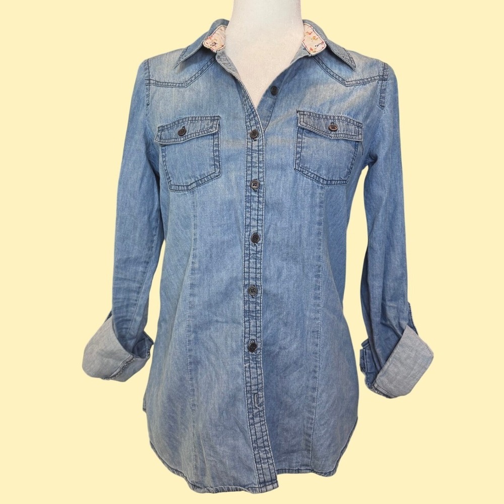 GIRL KRAZY Western Denim Button Down Shirt S Blue Floral Contrast Trim